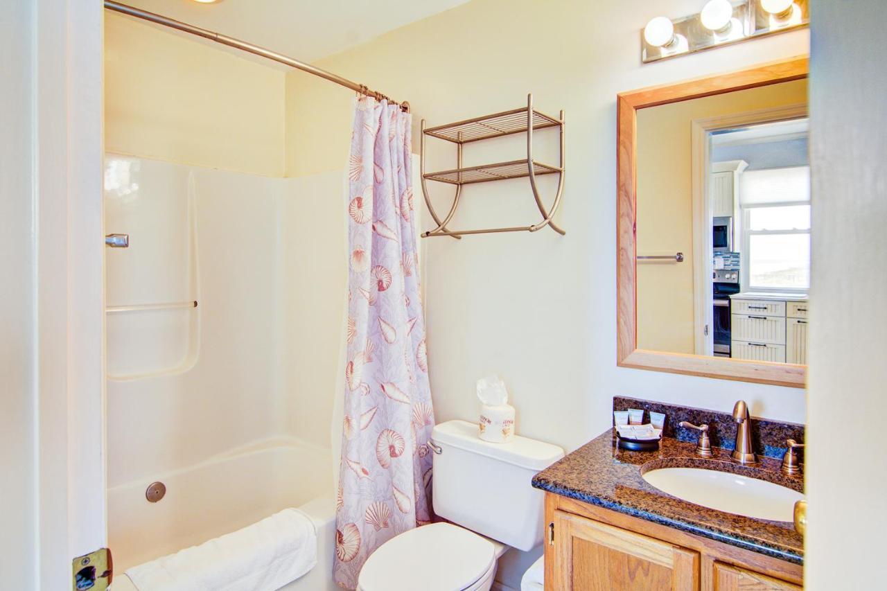Folly Beach Suites Стая снимка